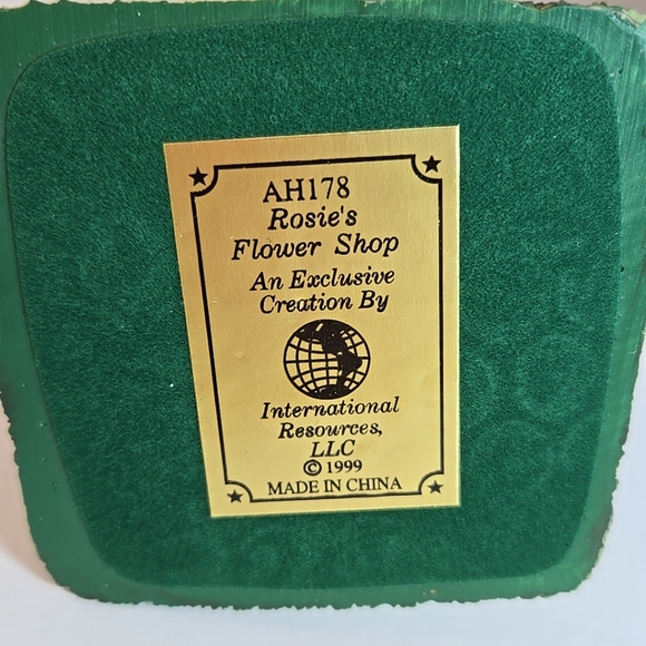 Vintage Miniature 'Rosie's Flower Shop & The Oldest Tree'  1999 Oldest Tree - Picture 14 of 16